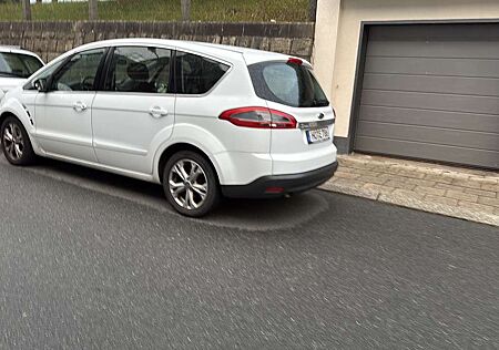 Ford S-Max 2.0 TDCi DPF Aut. Titanium