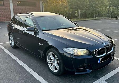 BMW 535 d xDrive Touring LCI M-Pak PAN HUD STHZ AHK Sft-Cl