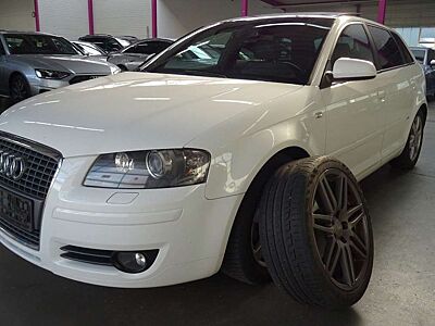 Audi A3 Sportback 1.8 TFSI*S-LINE *PANORAMA*XENON*