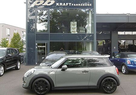 Mini Cooper S DKG 18" JCW Bastuck ESD Navi PDC Allwetter