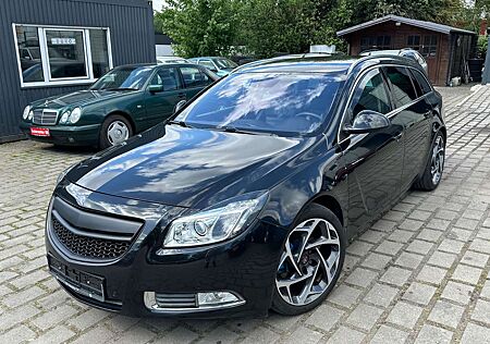 Opel Insignia A Sports Tourer Sport*LEDER*TÜV NEU*AHK