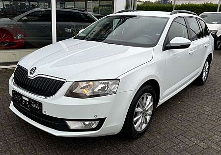 Skoda Octavia Combi Style / Sportsitze