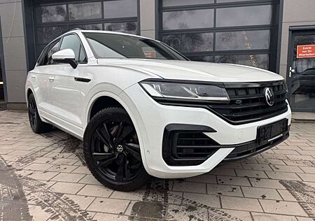 VW Touareg Volkswagen R-Line 4Motion *LEDER/PANO/AHK*