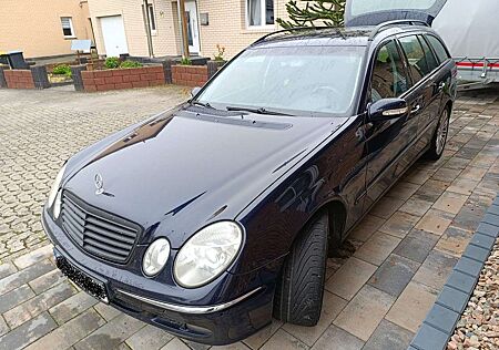 Mercedes-Benz E 220 T CDI Automatik Elegance