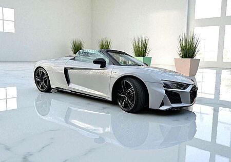 Audi R8 Spyder 5.2 FSI RWD/BRD/Unfallfrei!