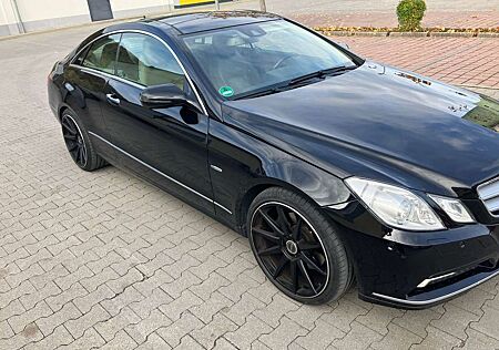 Mercedes-Benz E 350 E+350+CGI+Coupe+BlueEFFICIENCY+7G-TRONIC+Avantgard