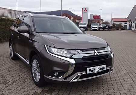 Mitsubishi Outlander Plug-in Hybrid BASIS Diamant-Paket 2.4 4