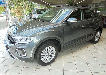 VW T-Roc Volkswagen Life 1,5DSG/1.Hd/AHK/SHZ/Klima/LED/PDC/App