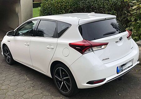 Toyota Auris +1.8+VVT-i+Hybrid+Automatik+Team+Deutschland