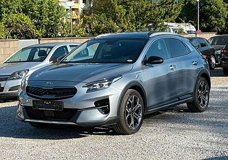 Kia XCeed Platinum Hybrid Leder+Automatik+Navi+Pano