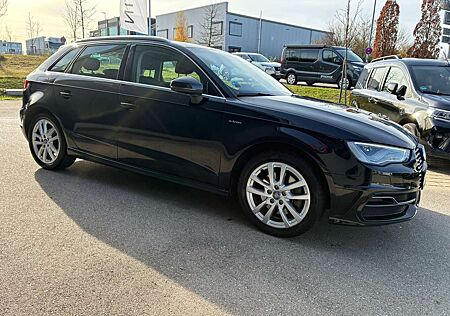 Audi A3 1.4 TFSI e-tron S tronic Hybrid/S line keylees Go