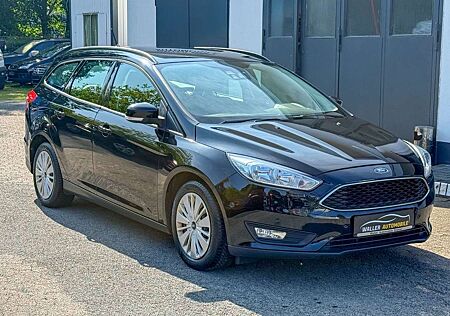 Ford Focus Turnier 1.5 TDCi PDC / SHZ / UNFALLFREI