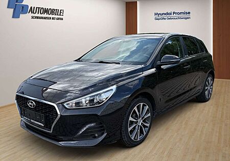 Hyundai i30 1.6 CRDi 115PS Sonderedition YES!