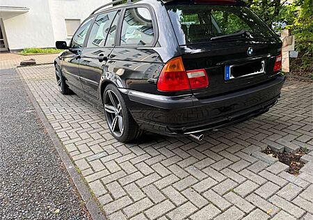 BMW 318i 318 touring Edition Lifestyle