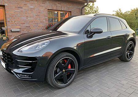 Porsche Macan Turbo PERFORMANCE / Approv.+Carbon+Burmester