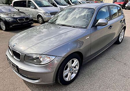 BMW 116 i Lim. Automatik KLIMA Navi SHZ 5-trg PDC 2Hd