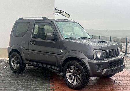 Suzuki Jimny Style Lim.*NUR 97TKM*1HAND*AHK*SHZ*LEDER*