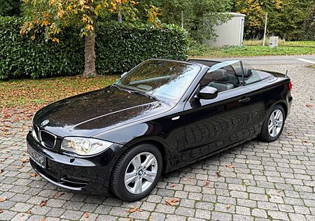 BMW 118 i Cabrio Leder/Navi/Xenon