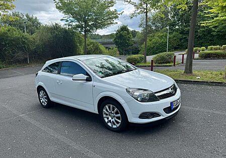 Opel Astra GTC 1.4 Selection 110 Jahre