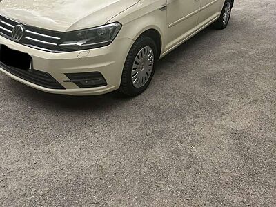 Volkswagen Caddy Mit Rollstuhlrampe