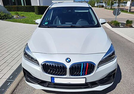 BMW 220i 220 2er Gran Tourer Aut. Sport Line 7 Sitze
