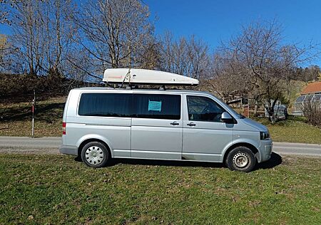 VW T5 Transporter Volkswagen Kombi lang