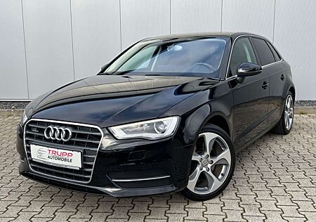 Audi A3 Sportback quattro 2.0TDI/XENON/SHZ/AHK/ACC