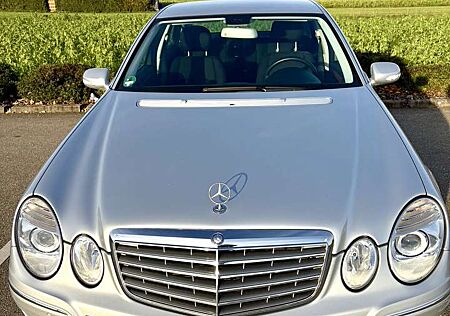 Mercedes-Benz E 200 Kompressor Automatik Elegance