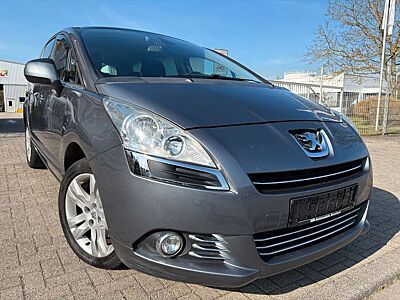 Peugeot 5008 1.6 THP Family*AHK*Alu*Panorama*