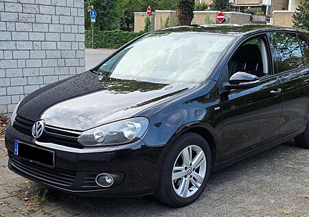 VW Golf Volkswagen Comfortline, HU neu, 80 PS, 08/2012, 153.000 km
