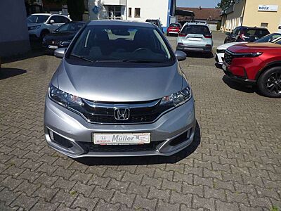 Honda Jazz 1.3 i-VTEC Trend + AHK + usw.