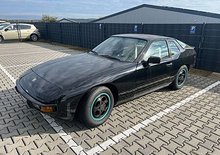 Porsche 924 S