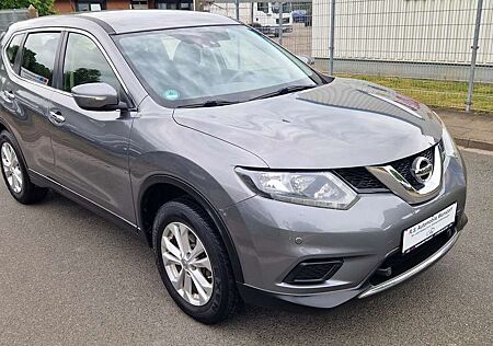 Nissan X-Trail Visia