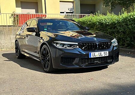 BMW M5 Basis