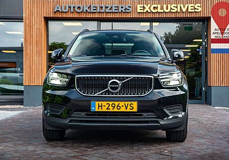 Volvo XC 40 XC40 1.5 T3 AHK Navi 17"L.M. Dakrail Stuurwielbe
