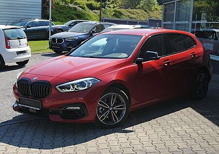 BMW 118 i A Sport Line.Kamera.Lenkheiz.Navi.LED.Drive