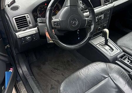 Opel Signum 1.9 CDTI Automatik Limousine