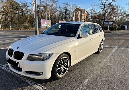 BMW 320i 320