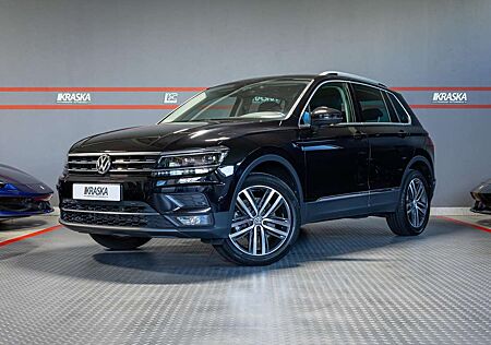 VW Tiguan Volkswagen 2.0 TSI Highline 4M LED AHK 19" KEYLESS