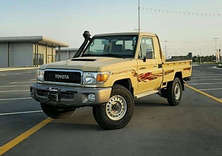 Toyota Land Cruiser Land Cruiser 79 Pickup Single Cab 4.5 V8 Diesel SOFORT