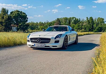 Mercedes-Benz SLS AMG Coupe GT SPEEDSHIFT DCT Well Kept!