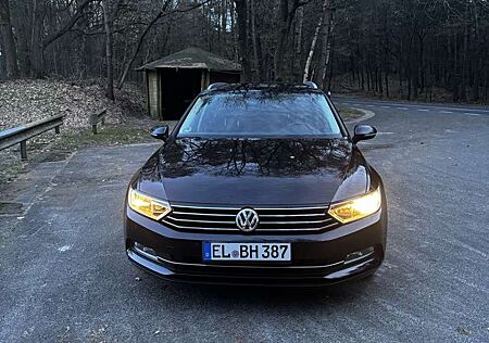 VW Passat Volkswagen 2.0 TDI (BlueMotion Technology) Comfortline
