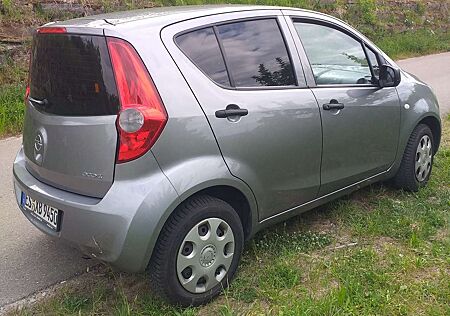 Opel Agila 1.0