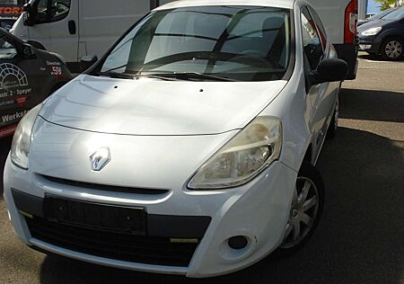 Renault Clio YAHOO!