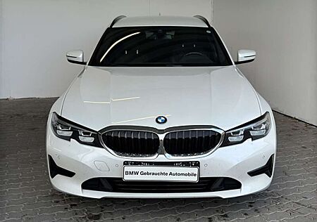 BMW 320 d Tour. Advantage Navi.LED.DriveAs.AHK.HiFi