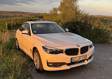BMW 320 d Advantage