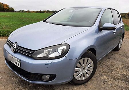 VW Golf Volkswagen 2.0 TDI DPF Highline TOP