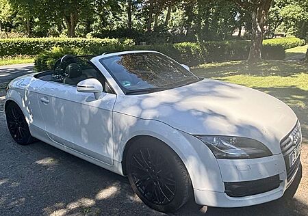 Audi TT Roadster 2.0 TFSI Cabrio ☀️