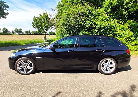 BMW 530d 530 xDrive Touring M-Paket, Pano, Sitzlüftung