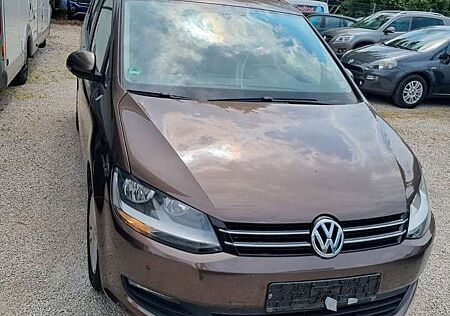 VW Sharan Volkswagen Trendline 2.0 TDI*Einparkhilfe*Kupplung*
